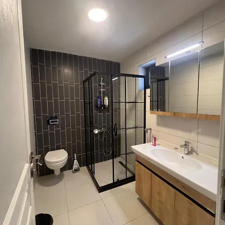 Luxury Nature View Downstairs Apartament Dalaman